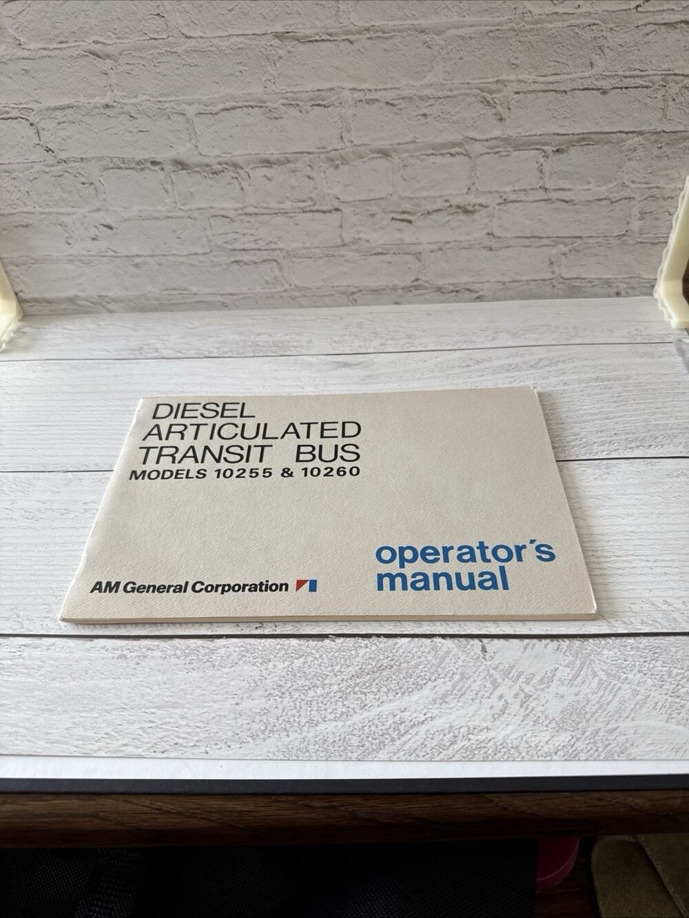 Diesel Articulated Transit Bus Models 10255 & 10260 Operator's Manual